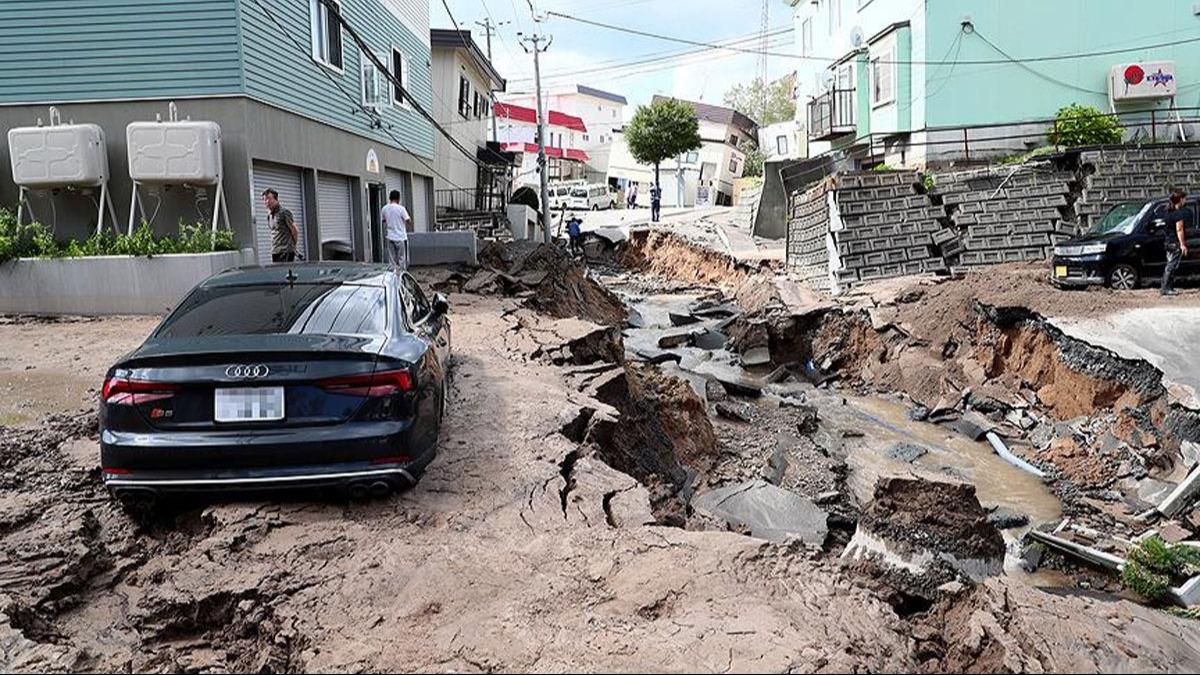 Japonya'da byk bir deprem 6,7 trilyon dolarlk ekonomik kayba yol aabilir!
