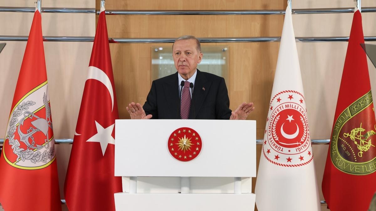 Cumhurbakan Erdoan'dan terrle mcadelede kararllk mesaj: Yarm kalan ii tamamlayacaz