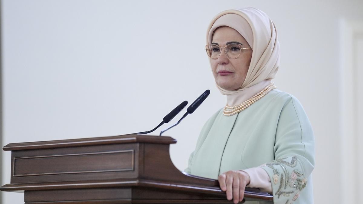 Emine Erdoan: Koruyucu ailelerin saysn 8 bin 307'ye kardk