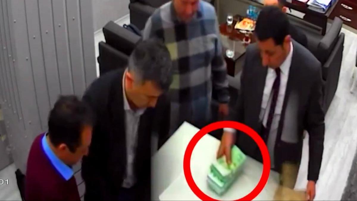 CHP'deki para sayma skandal geniliyor! 3 kii daha ifadeye arld