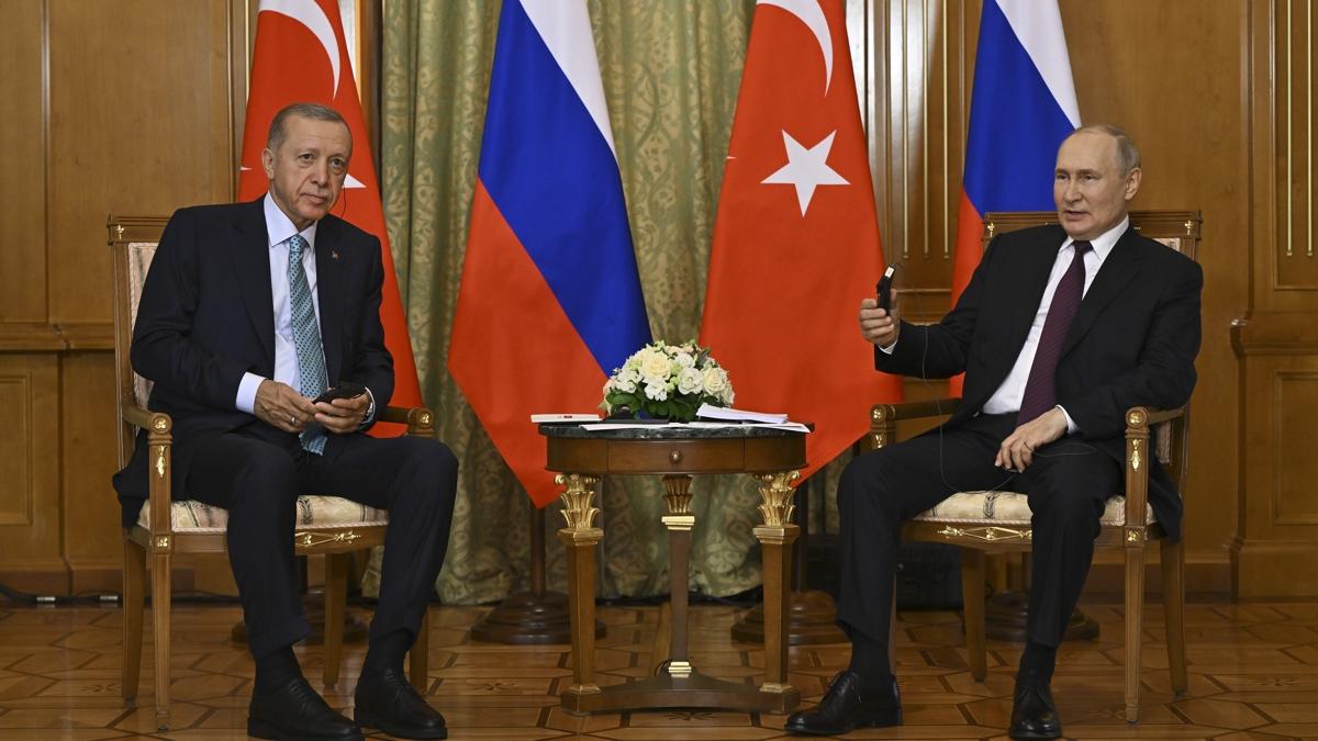 Terrle mcadelede ibirlii vurgusu... Cumhurbakan Erdoan, Putin ile grt