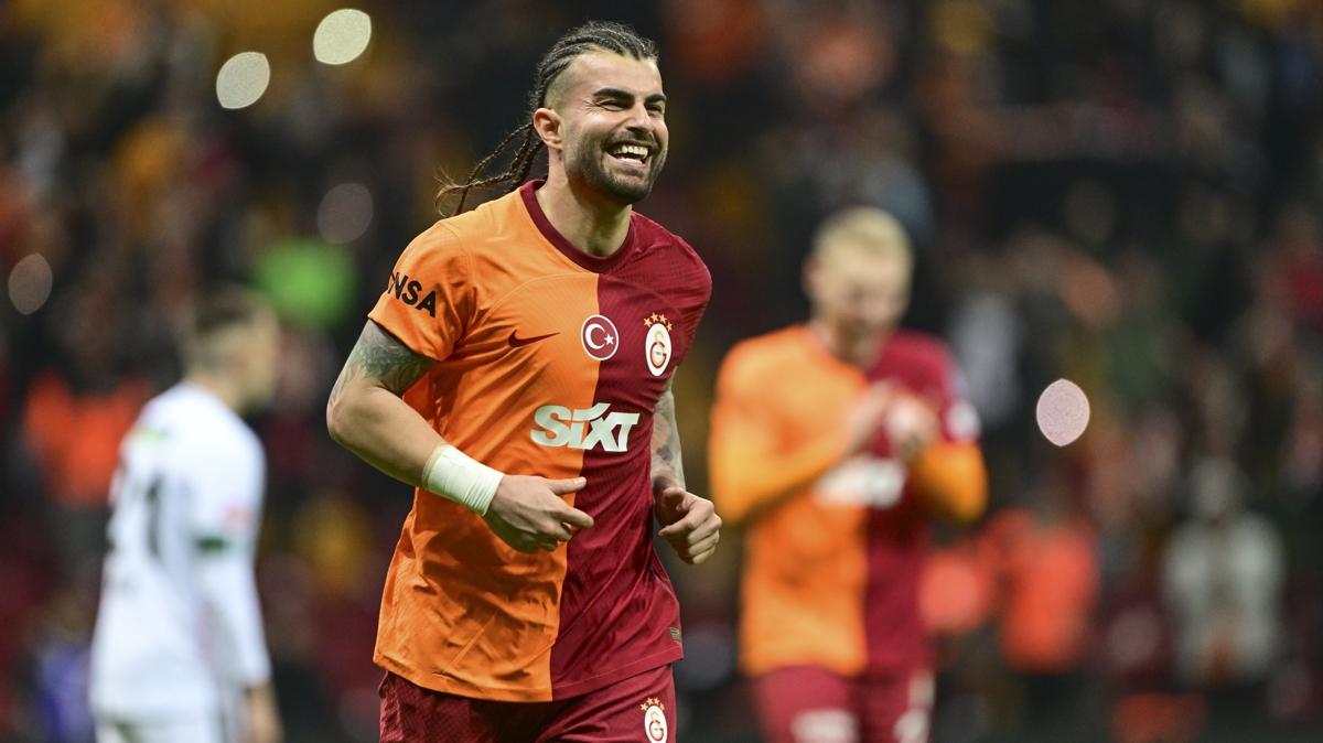 Galatasaray savunmasna milli ara ila oldu