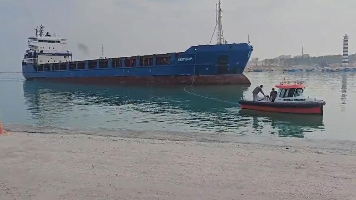 Gazze'ye yardm gemisi yola kt! 1200 tonun zerinde malzeme...
