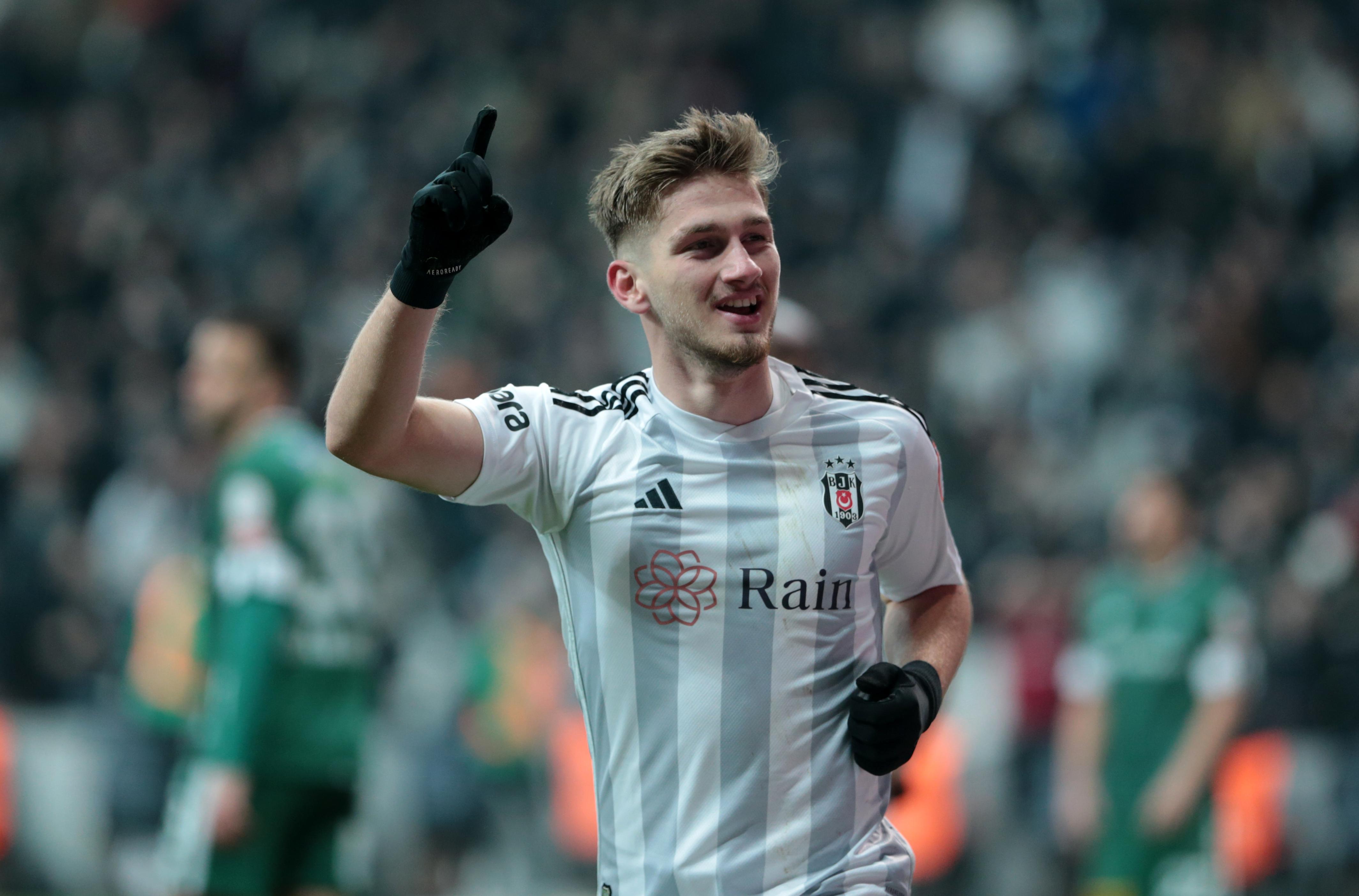 Semih Kılıçsoy: Beşiktaş'ta çok mutluyum