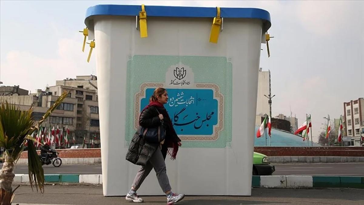 İran'da seçim mühendisliği tartışmaları