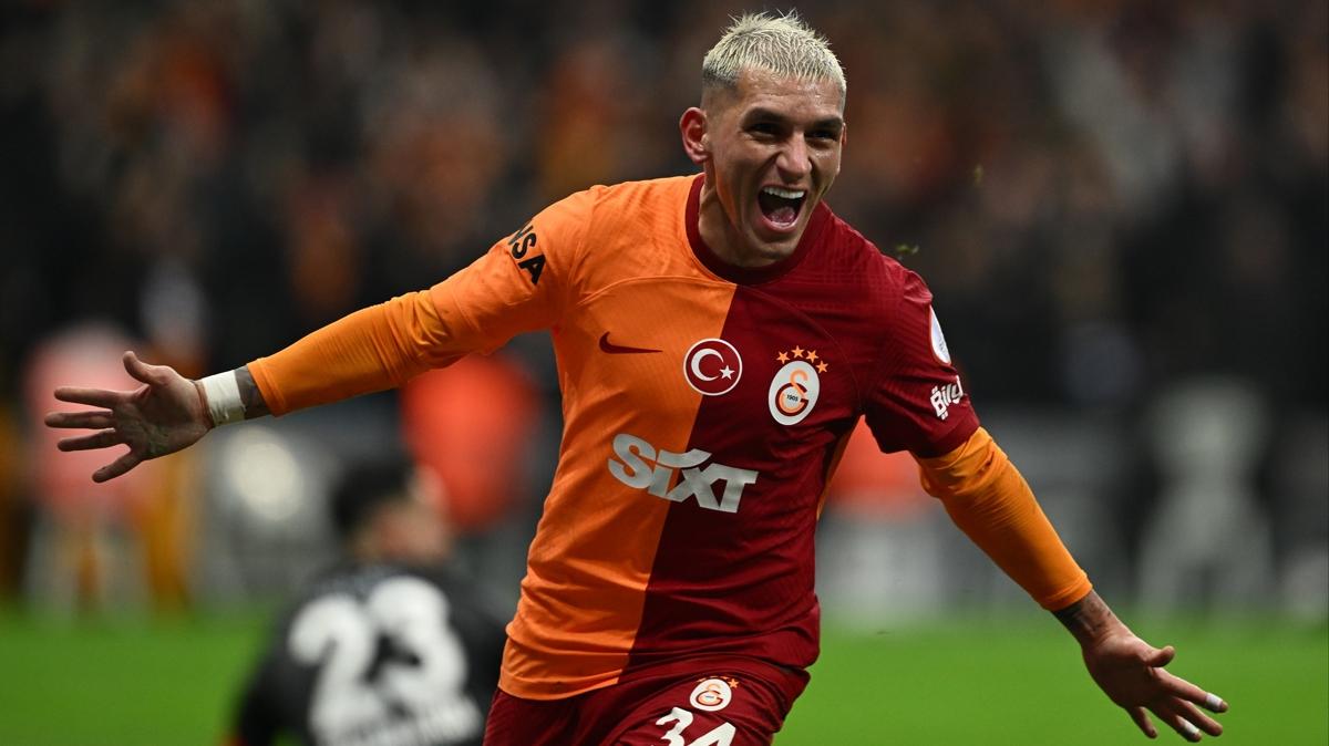 Lucas Torreira performansyla mest etti
