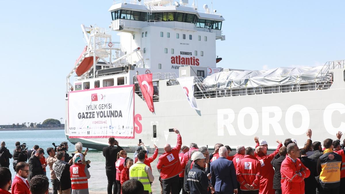 Trkiye'den Gazze iin ''iyilik hareketi''... 3 bin tonluk 9. gemi de yola kyor 