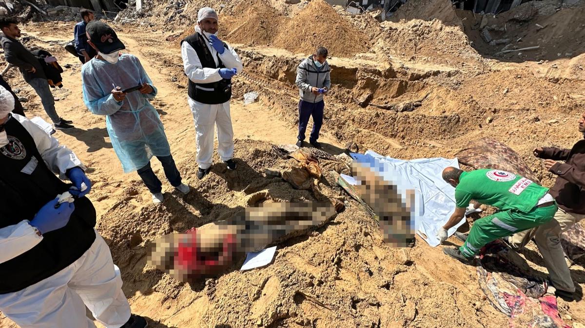 ifa Hastanesinde srail katliam! Toplu mezar bulundu