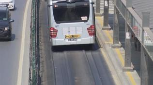 15 Temmuz ehitler Kprs giriinde metrobs arzaland
