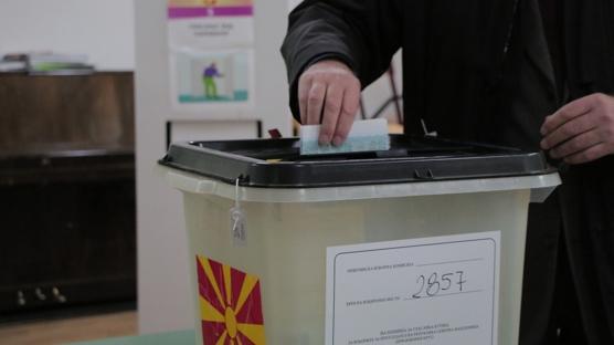 Kuzey Makedonya sandkta! Oy kullanma ilemi sona erdi