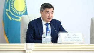 Kazakistan Babakan Bektenov'dan Trk yatrmclara davet