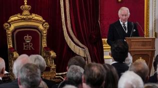 Buckingham Saray, Kral Charles'n grevine geri dneceini duyurdu