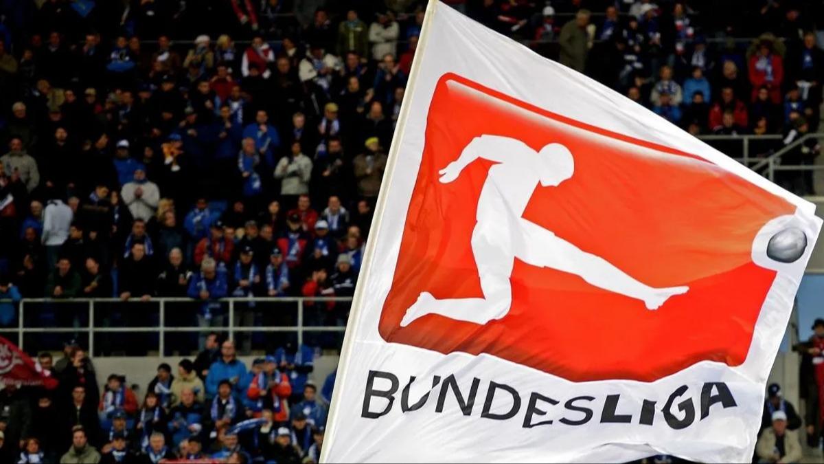 Bundesliga'da den ilk takm belli oldu