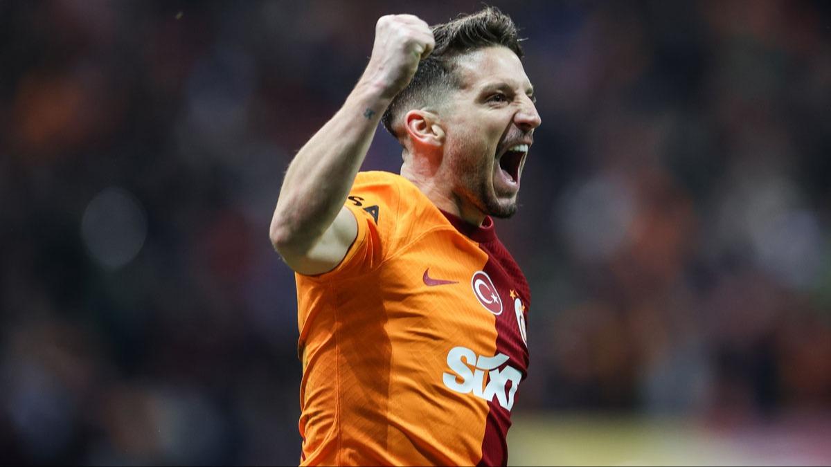 Tek gndem Dries Mertens! Galatasaray'da yeni imza an meselesi