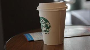 Boykotlarn hedefindeki Starbucks'n geliri ocak-mart dneminde dt