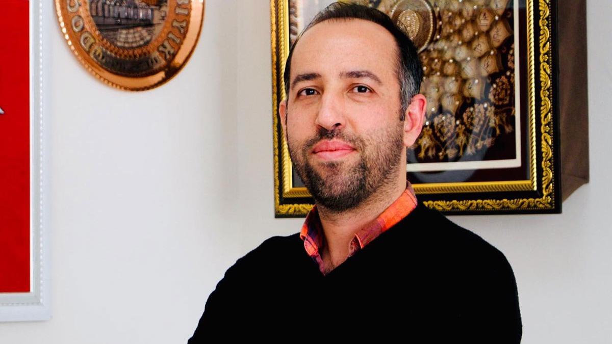 Akademisyenlere seslenen Prof. Dr. Palabyk: Gazze iin konforunuzu bozun ve cbbenizi giyin 