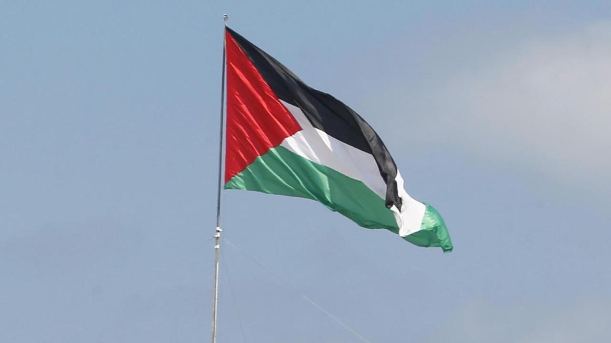 Filistin'i resmen devlet olarak tandlar