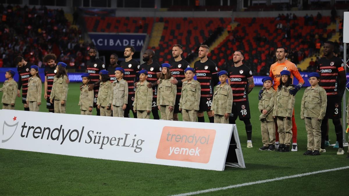 Gaziantep FK'nin kt gidiat devam ediyor