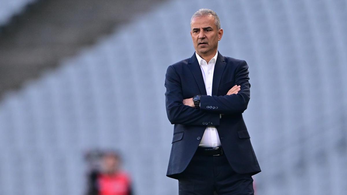 Fenerbahe'de sa bek bilmecesi! smail Kartal are aryor