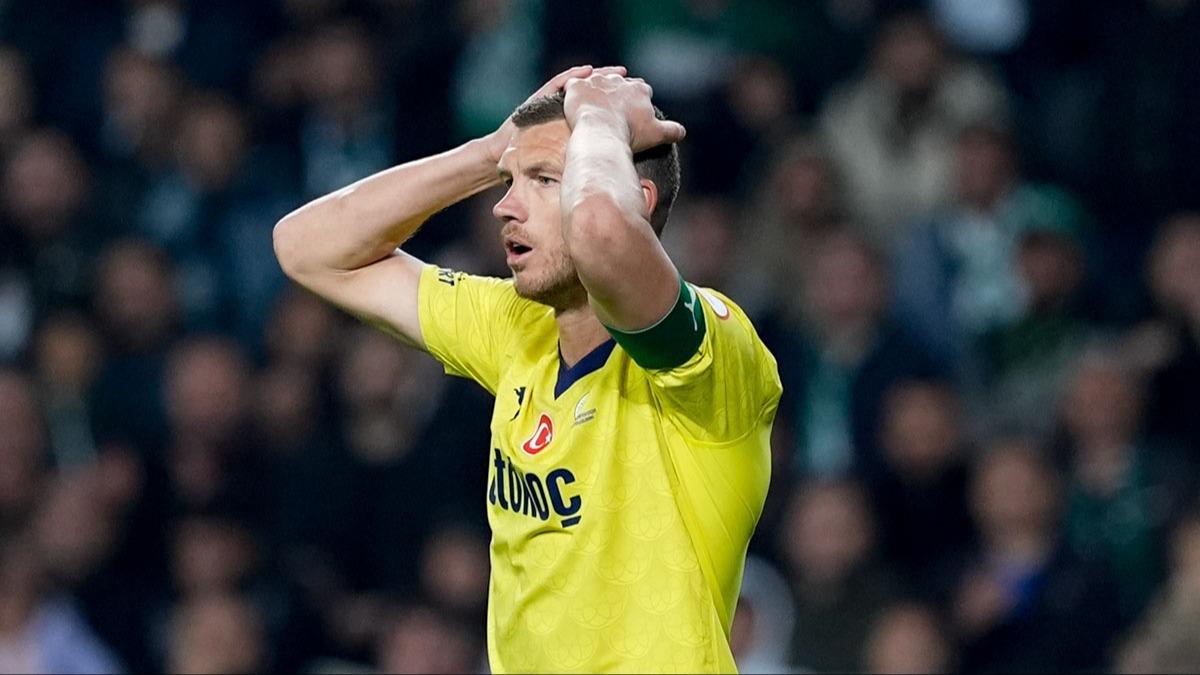 Fenerbahe'de Edin Dzeko'dan ilgin istatistik! Attndan ok kard 