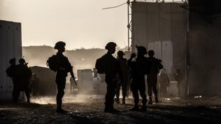 Gazze'de 4 srailli asker ldrld
