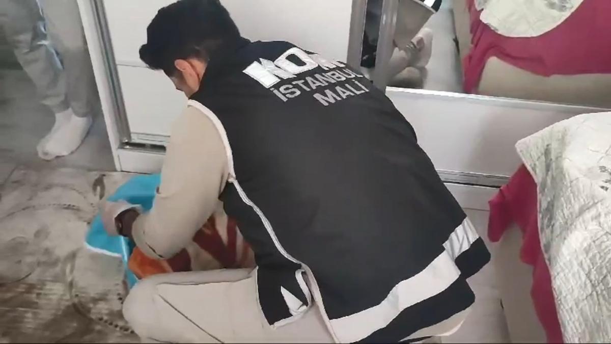 Bykekmece'de naylon fatura operasyonu