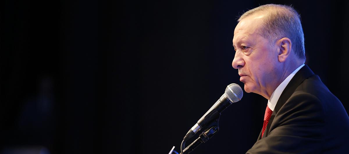 AK Parti'de kongre sreci balyor! Cumhurbakan Erdoan: Yeni isimlerle yola devam edeceiz