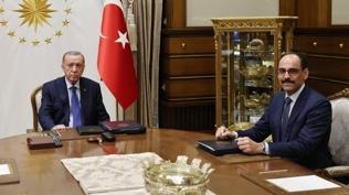 Cumhurbakan Erdoan, MT Bakan Kaln ve Adalet Bakan Tun ile grt