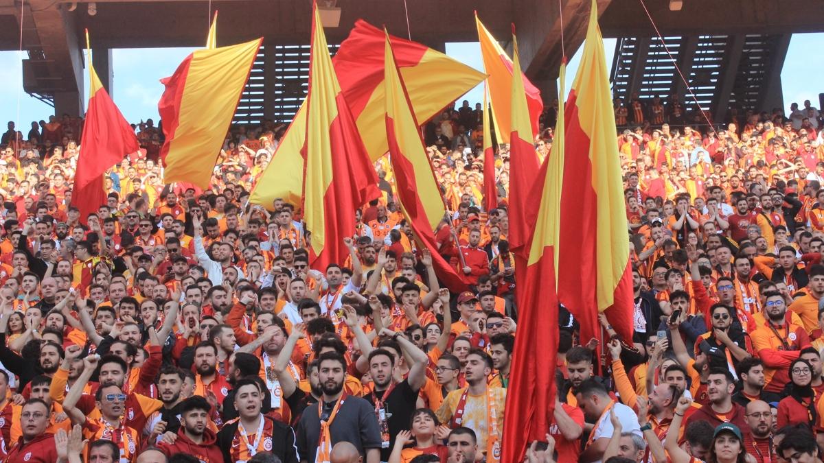 Galatasaray, derbinin bilet fiyatlarn aklad!