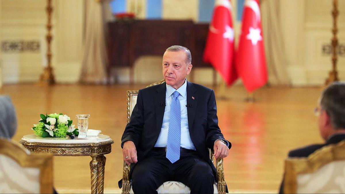 Dnya Mslman Alimler Birlii'nden Cumhurbakan Erdoan'a vg: Onurlandrc tutumlar takdire ayan