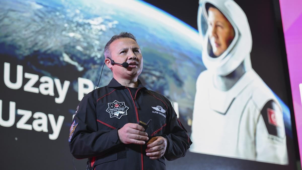 Astronot Gezeravc'dan 'uzay' vurgusu: Uzay alannda hakkmz olan paymz almakta kararlyz