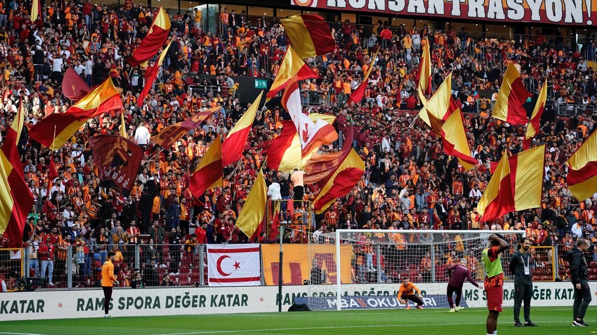 Galatasaray'dan taraftara derbi ars