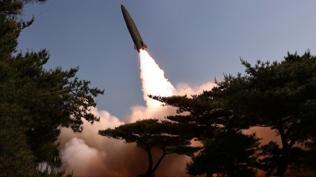 Kuzey Kore, otonom navigasyon sistemine sahip taktik balistik fze denemesi yapt