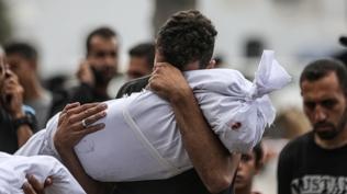 Soykrmc srail kana doymuyor! Biri gazeteci onlarca Filistinli ehit oldu
