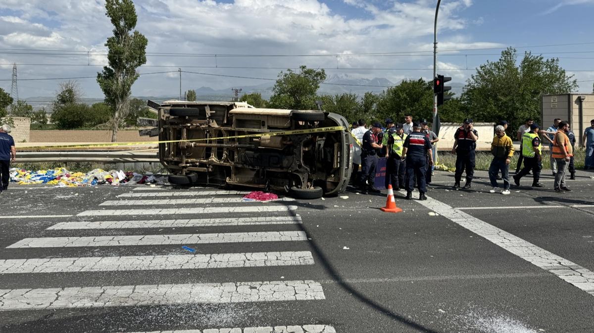 Kayseri'de trafik kazas: 1 l, 4 yaral