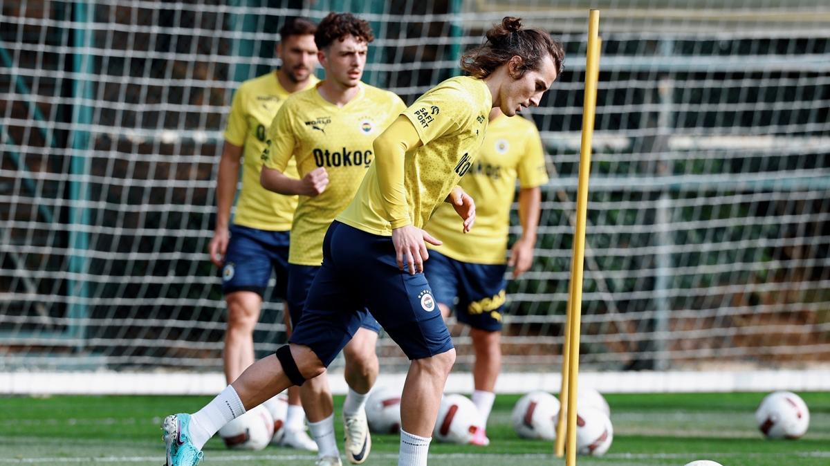 Fenerbahe'de stanbulspor mesaisi balad