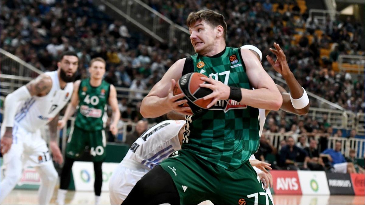 EuroLeague'de ampiyon bu akam belli olacak