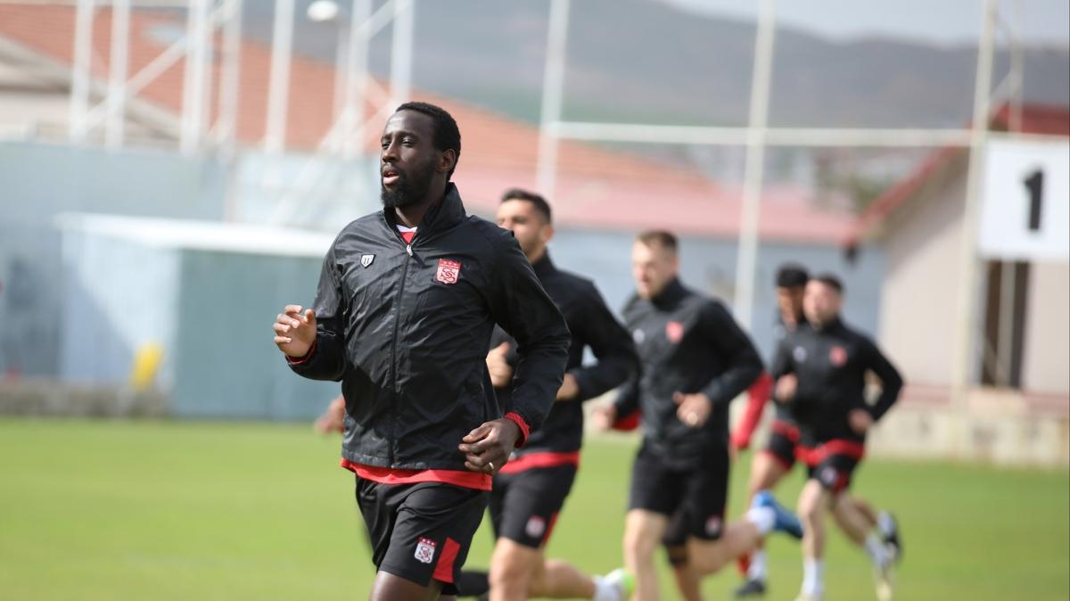 Sivasspor'un yldz ameliyat oldu!