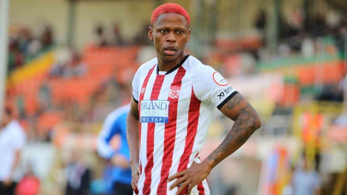 Sivasspor'da Clinton N'Jie takma veda etti 