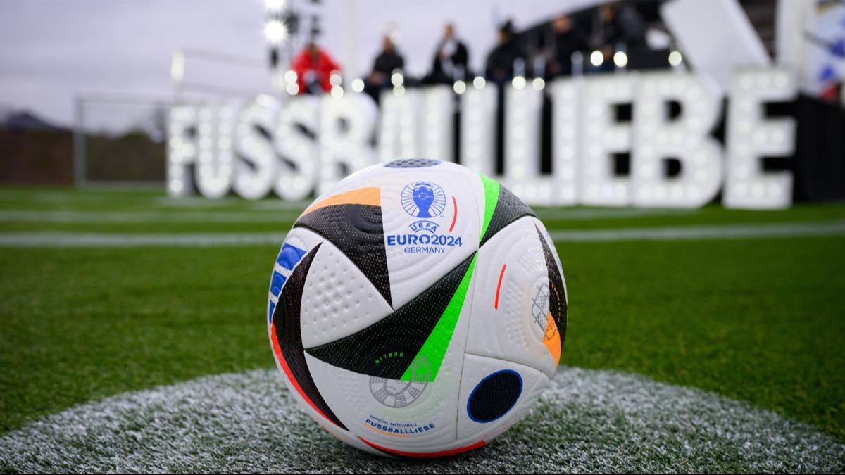 EURO 2024'n yksek teknoloji topu: Fussballliebe