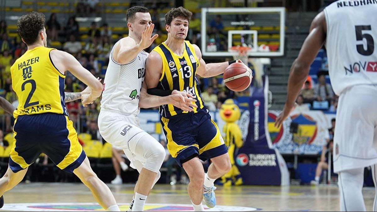 Play-off'da 3. randevu: Beikta Emlakjet-Fenerbahe Beko