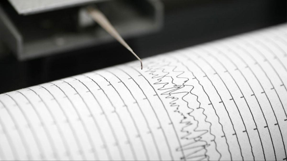 Ege Denizi'nde 3.9 byklnde deprem meydana geldi 