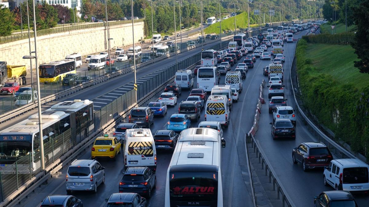 stanbul'da trafik kilit