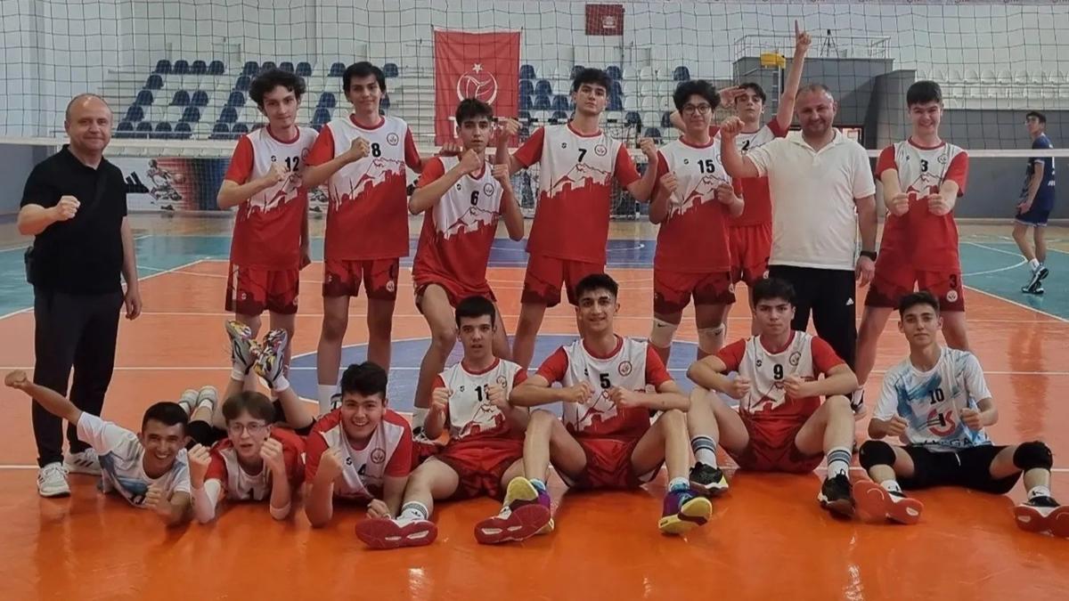 Kayseri Elit Voleybol finallere veda etti