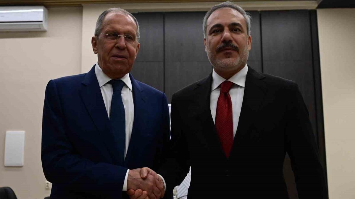 Dileri Bakan Hakan Fidan, Lavrov ile bir araya geldi 