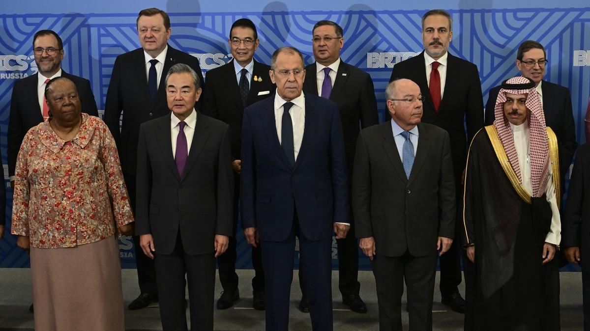 Trkiye'yi temsilen Bakan Fidan katld! Rusya'da BRICS toplants