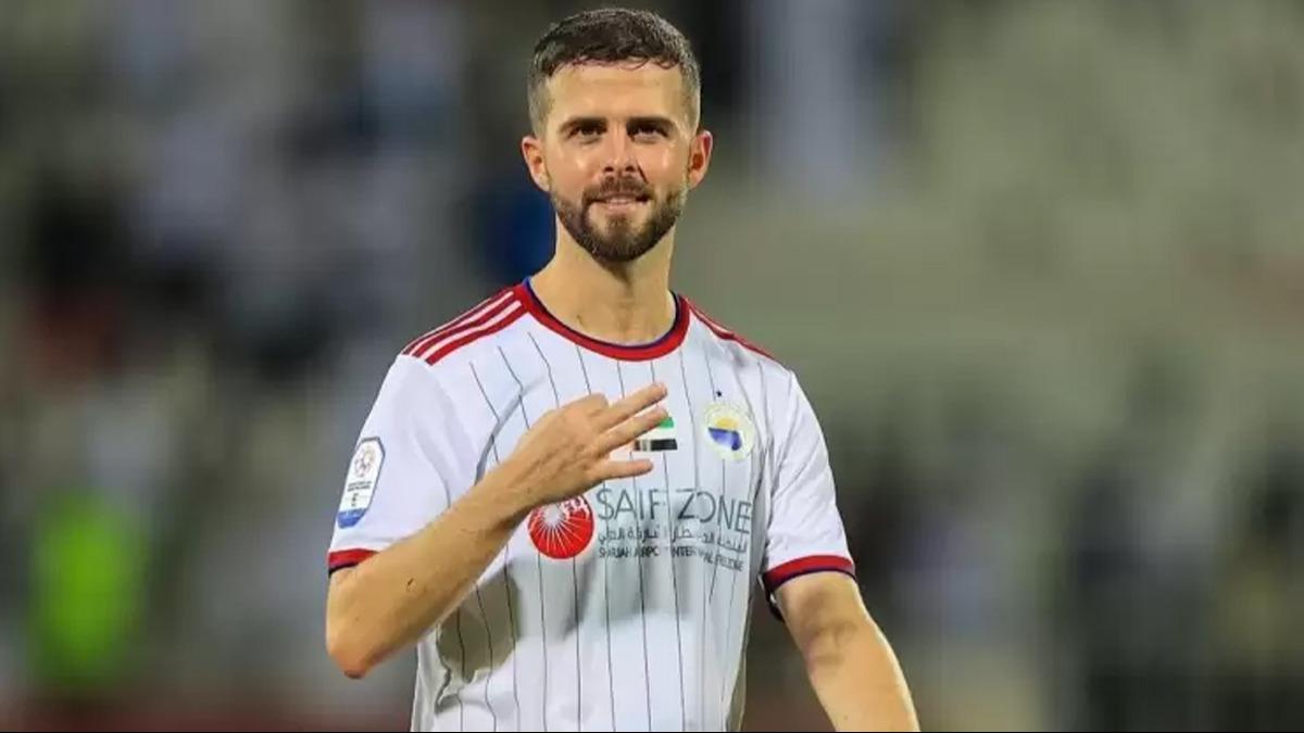 Miralem Pjanic'e teklif yayor