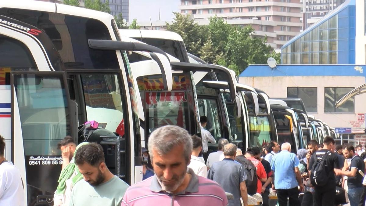 Son dakika yer bulanlar ''ansl'' hissediyor... Byk stanbul Otogar'nda bayram younluu