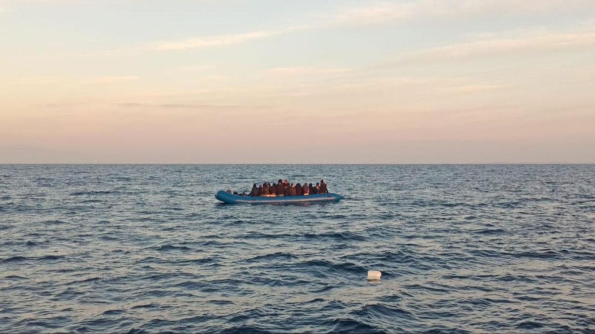 Akdeniz'de dzensiz gmen facias: 10 kiinin cansz bedenleri bulundu