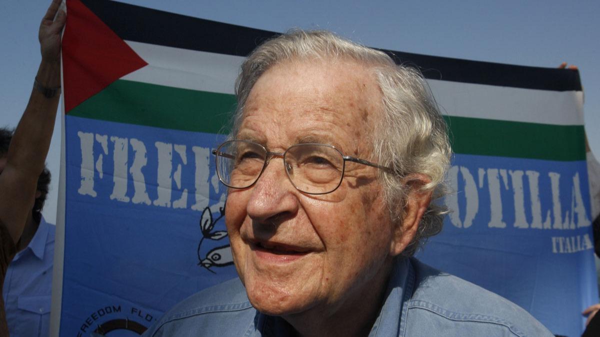 Noam Chomsky, tedavi grd hastaneden taburcu edildi